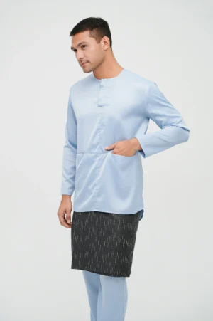 DANIEL BAJU MELAYU